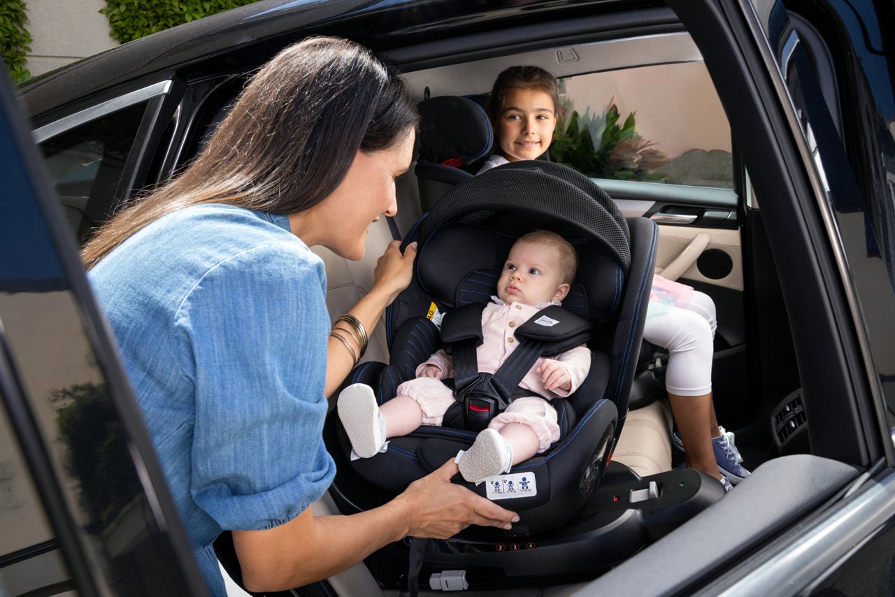 Chicco one seat car seat - Black Air
