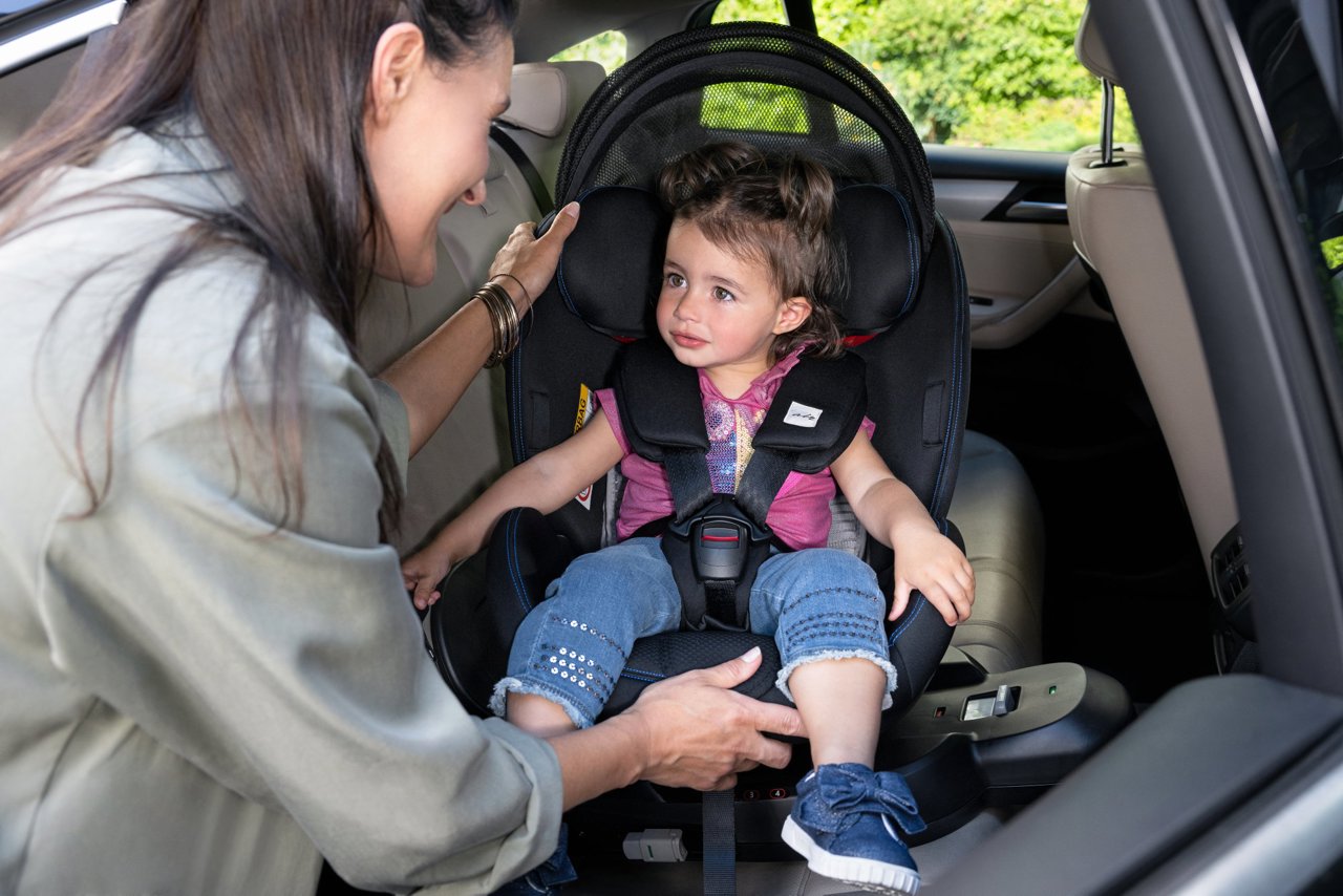 Chicco one seat car seat - Black Air